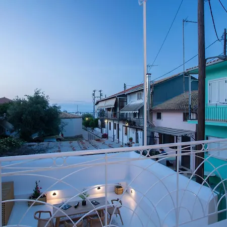 Angestrale Wood Apartment Lefkada City Exterior photo